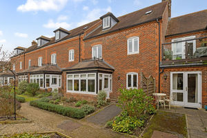 Photo 25- click for photo gallery